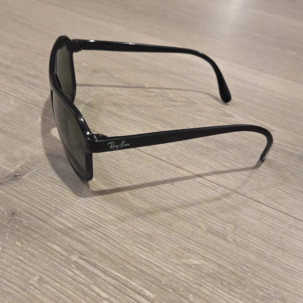 Vintage Ray Ban Sunglasses